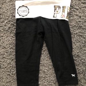 VS crop leggings